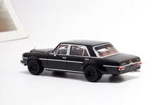 Load image into Gallery viewer, BSC 1:64 Black 300SEL W109 AMG 6.8 Sedan Classic Model Diecast Metal Car New Collection