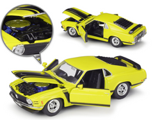 Load image into Gallery viewer, WELLY 1:24 1970 Mustang Boss 302 Muscle Racing Sports Model Diecast Metal Car