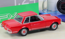 Load image into Gallery viewer, WELLY 1:24 1963 230SL Coupe Sports Classic Model Diecast Metal Car Display