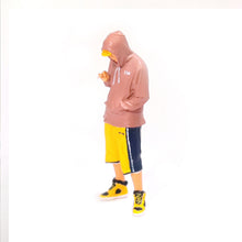 Load image into Gallery viewer, 1:64 Painted Figure Mini Model Miniature Resin Diorama Motocycle R NineT Couple