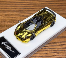Load image into Gallery viewer, HH 1:64 Plating Gold Huayra Tricolore Convertible Model Diecast Metal Car New Collection