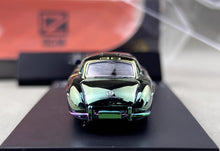 Load image into Gallery viewer, DCM 1:64 Plating 300sl Gullwing Classic Sports Model Diecast Metal Car New Collection