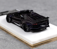 Load image into Gallery viewer, FW 1:64 Purple Aventador LP700 Convertible LBWK Sport Model Diecast Resin Car