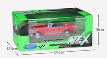 Load image into Gallery viewer, WELLY 1:24 1960 Romeo 2600 Spider Convertible Sports Model Diecast Metal Car