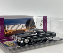 Load image into Gallery viewer, 97M 1:64 Black 1964 Impala SS Lowrider Sports Model Diecast Metal Car New Collection