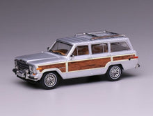 Load image into Gallery viewer, 1:64 596 Silver Grand Wagoneer SUV Wagon Sports Model Diecast Metal Car New Collection
