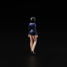 Load image into Gallery viewer, 1:64 Painted Figure Model Miniature Resin Diorama Sand Sexy Girl Suit Short Hair New