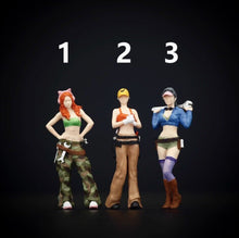 Load image into Gallery viewer, 1:64 Painted Figure Model Miniature Resin Diorama Sand Repairer Girl Lady Hot
