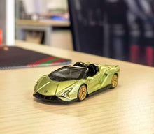 Load image into Gallery viewer, TSC 1:64 Green Sian Racing Sports Model Diecast Metal Car New Collection