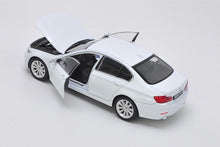 Load image into Gallery viewer, WELLY 1:24 535i Sedan Sports Model Diecast Metal Car Display