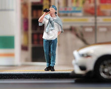 Load image into Gallery viewer, 1:64 Painted Figure Model Miniature Resin Diorama Sand Street Boy Girl Youngster Collection