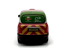 Load image into Gallery viewer, 1:76 Red TX5 Taxi UK Prototype Model Diecast Metal Car New