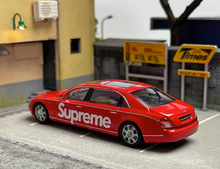 Load image into Gallery viewer, SH 1:64 Maybach 62S Super Luxury Sedan Model Diecast Metal Car