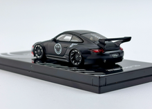 Load image into Gallery viewer, Tarmac 1:64 Black 911 997 Old New Racing Sports Model Diecast Metal Car New Collection