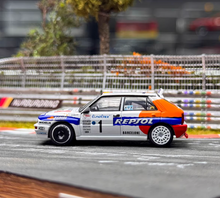 Load image into Gallery viewer, Minigt 1:64 Lancia Delta HF Integrale Rallye Sport Model Diecast Metal Car New Collection