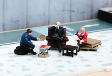Load image into Gallery viewer, 1:64 Painted Figure Model Miniature Resin Diorama Sand Barbecue Set Drinking Toy