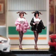 Load image into Gallery viewer, 1:64 Painted Figure Model Miniature Resin Diorama Sand Lady Cute Girl Street Collection