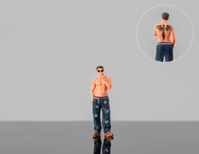 Load image into Gallery viewer, 1:64 Painted Figure Model Miniature Resin Diorama Sand Toy Street Young Man Boy