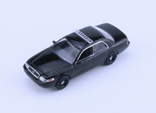 Load image into Gallery viewer, Greenlight 1:64 Black Crown Victoria CV Police Model Diecast Metal Car New Collection