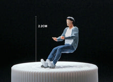 Load image into Gallery viewer, 1:64 Painted Figure Mini Model Miniature Resin Diorama Game Center Boy Playing New Scene