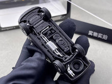 Load image into Gallery viewer, Shadow 1:64 Gold Black Navigator L Full Sized SUV Model Diecast Metal Car New Collection