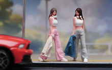 Load image into Gallery viewer, 1:64 Painted Figure Model Miniature Resin Diorama Sand Girl Carrying Clothes Toy New Collection