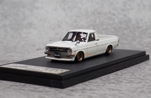 Load image into Gallery viewer, SH 1:64 White Datsun Sunny Pickup Truck Accessory Model Diecast Resin Car