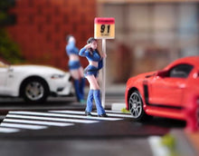 Load image into Gallery viewer, 1:64 Painted Figure Model Miniature Resin Diorama Signboard Model Lady Sand Hot