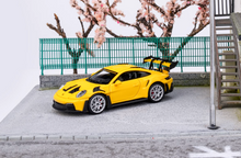 Load image into Gallery viewer, SOLO 1:64 Yellow 2021 911 GT3 RS 992 Racing Sports Model Diecast Resin Car New