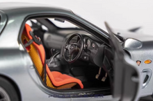 Load image into Gallery viewer, Polar Master 1:18 Gray RX7 FD Spirit R Engine Sport Model Diecast Metal Car