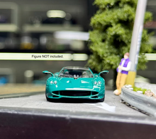 Load image into Gallery viewer, CM 1:64 Green Codalunga Racing Sports Model Diecast Metal Car New Collection
