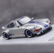 Load image into Gallery viewer, Zincit 1:64 Silver Blue 911 964 Singer DLS Sports Model Diecast Metal Car New Collection