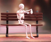 Load image into Gallery viewer, 1:64 Painted Figure Model Miniature Resin Diorama Sand Skeleton Skull Toy White Collection