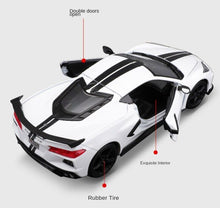 Load image into Gallery viewer, Maisto 1:24 2020 Stingray Coupe Racing Sports Model Toy Diecast Metal Car BN