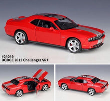 Load image into Gallery viewer, WELLY 1:24 2012 SRT Muscle Racing Sports Model Diecast Metal Car Display
