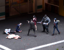 Load image into Gallery viewer, 1:64 Painted Figure Model Miniature Resin Diorama Toy Sand Gangster Bandit Set