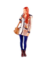 Load image into Gallery viewer, 1:64 Painted Figure Model Miniature Resin Diorama Sand Bling Clothing Man Lady