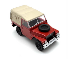 Load image into Gallery viewer, 1:43 1968 Land Rover Light SUV Off Road Classic Model Diecast Metal Car New