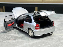 Load image into Gallery viewer, MH 1:18 Silver JDM Civic Type R EK9 Hatchback Engine Model Diecast Metal Car