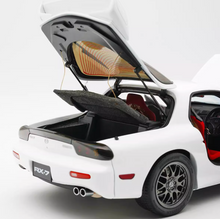 Load image into Gallery viewer, Polar Master 1:18 White RX7 FD Spirit R Engine Sport Model Diecast Metal Car