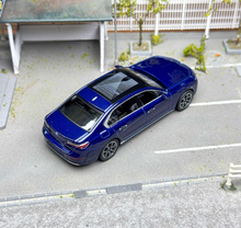 Load image into Gallery viewer, Minigt 1:64 Blue I7 xDrive 60 EV Sedan Sports Model Diecast Metal Car New Collection