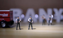 Load image into Gallery viewer, 1:64 Painted Figure Model Miniature Resin Diorama Sand Bank Security Guards Set