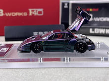 Load image into Gallery viewer, Star 1:64 Purple F40 LBWK Acrylic Base Racing Sports Model Diecast Metal Car