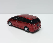 Load image into Gallery viewer, Masdi 1:64 Red 2006 Estima Previa GSR50 Van MPV Model Diecast Metal Car New Collection