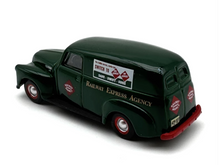Load image into Gallery viewer, 1:87 Green 1950 Van Wagon Classic Sports Railway Model Diecast Metal Car New Collection