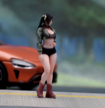 Load image into Gallery viewer, 1:64 Painted Figure Model Miniature Resin Sand Diorama Cool Pretty Girl Beauty