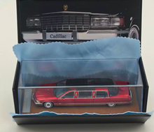 Load image into Gallery viewer, XG 1:64 Red Fleetwood Limousine Classic Luxury Model Diecast Metal Car New Collection