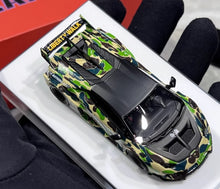 Load image into Gallery viewer, 1:64 Green Camo LP610 Huracan GT Sports Model Diecast Resin Car New Collection