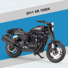 Load image into Gallery viewer, Maisto 1:18 2001 XR 1200X Heavy Sports Model Diecast Metal Motorcycle