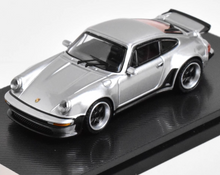 Load image into Gallery viewer, RM 1:64 Silver Singer Turbo Study 930 Sports Model Diecast Metal Car New Collection